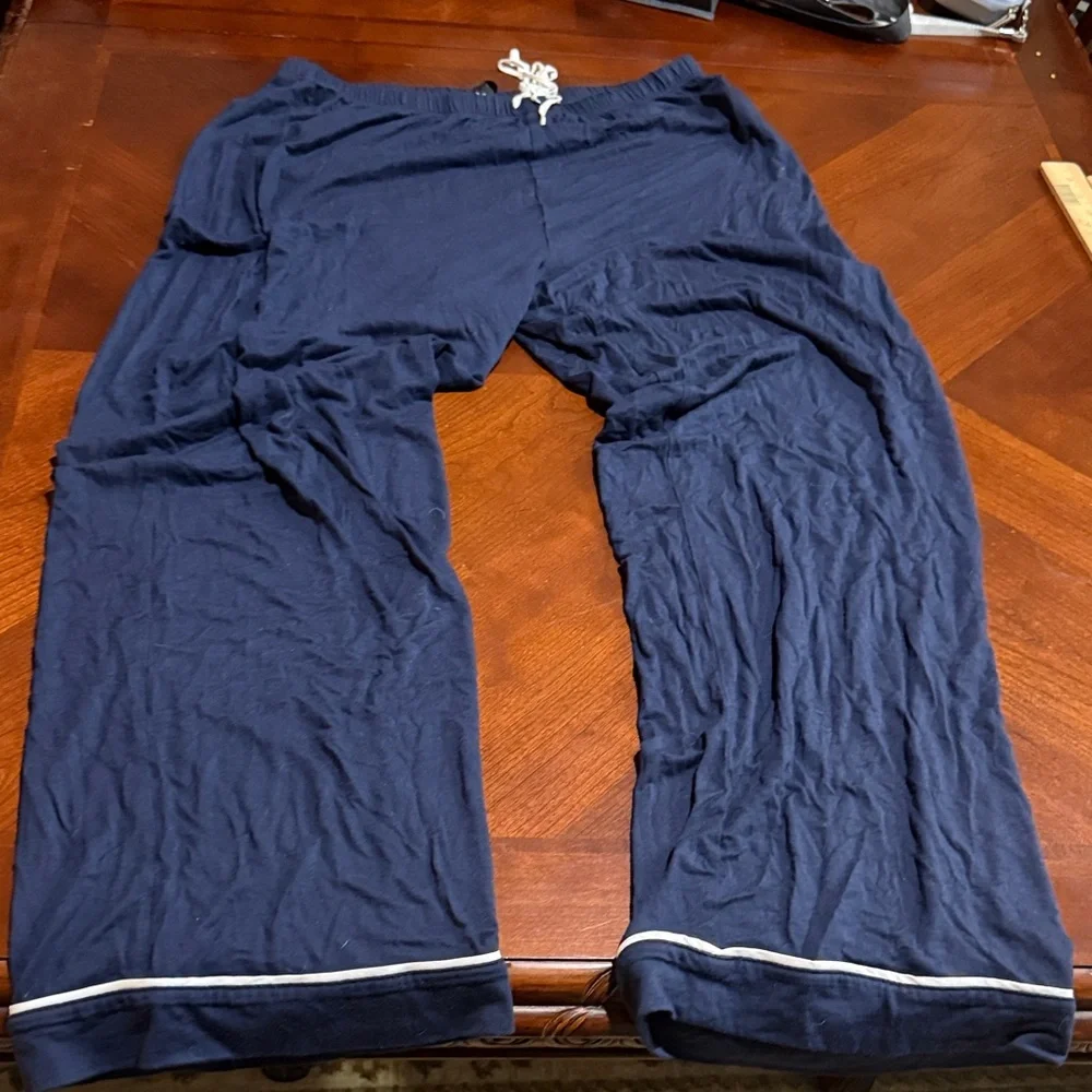 J. Crew Navy Lounge Pants with White Detail pajamas M - Picture 2 of 11